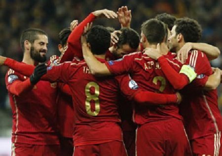 فيديو: اهداف مباراة اوكرانيا و اسبانيا في تصفيات يورو 2016