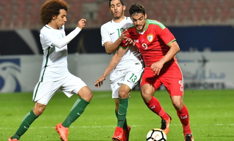 الإمارات وعمان