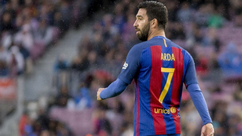 نجم برشلونة السابق يهين ريال مدريد بسبب جولر!