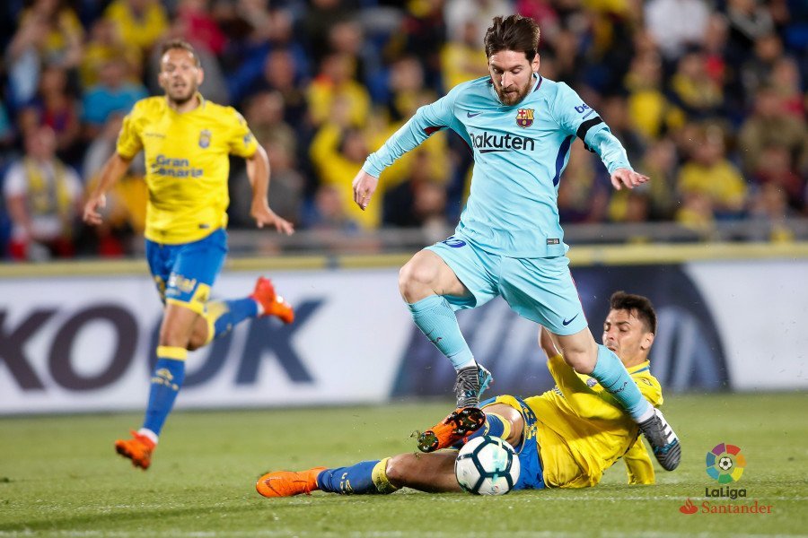 برشلونة و لاس بالماس