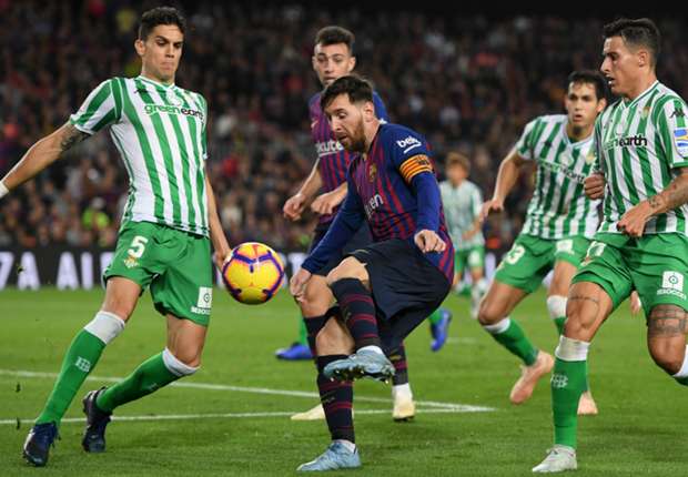 ميسي أمام بيتيس