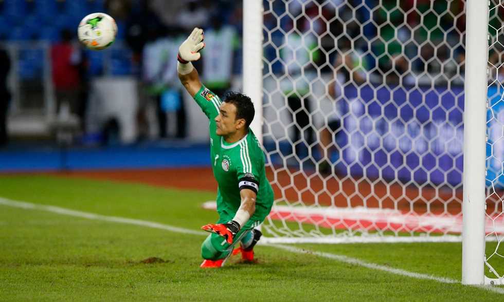 عصام الحضري