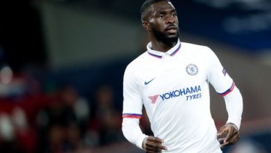 فيكايو توموري