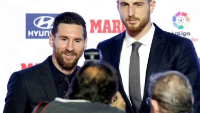 يان أوبلاك و ليونيل ميسي