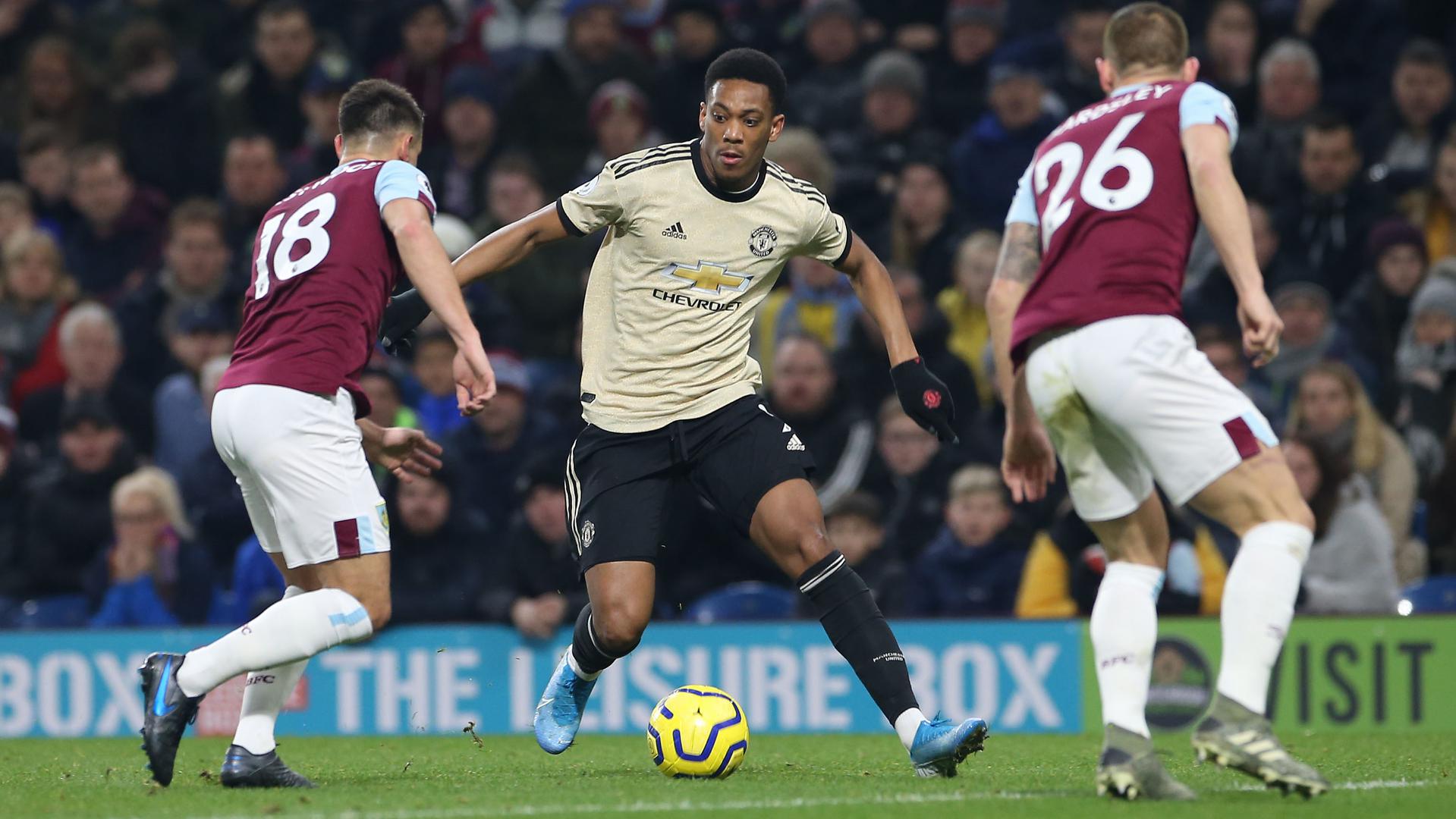 مباراة بيرنلي ومانشستر يونايتد