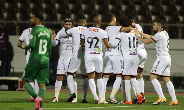 شباب الأهلي