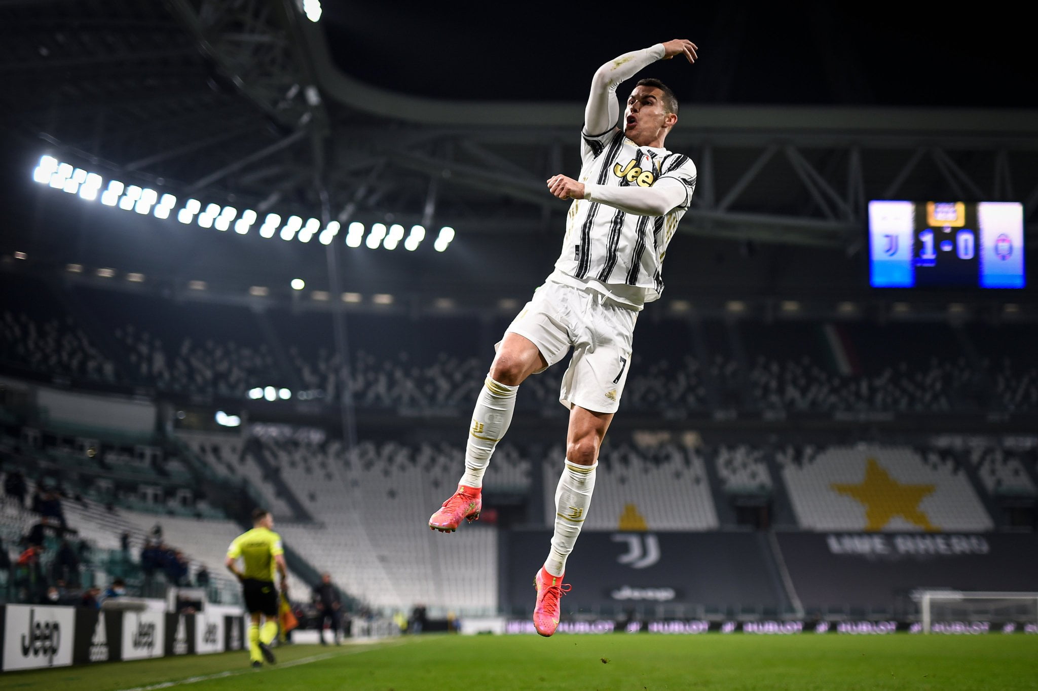 يوفنتوس - كروتوني