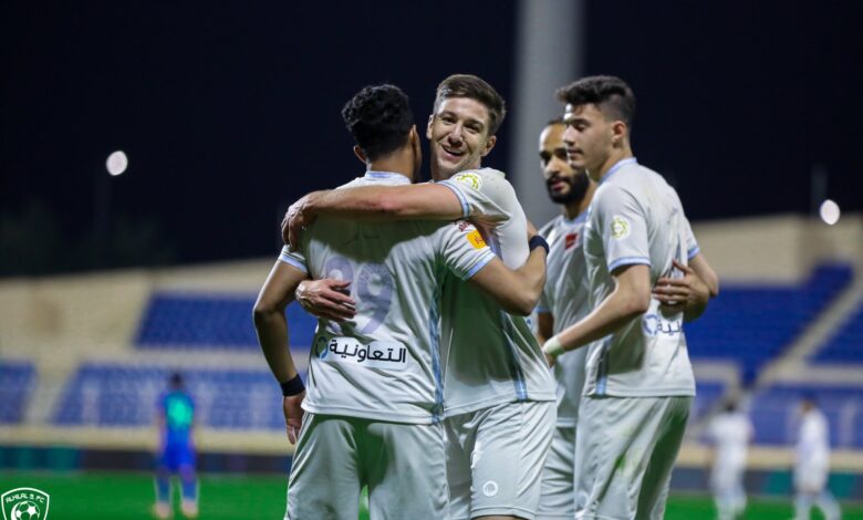 لاعبي الهلال