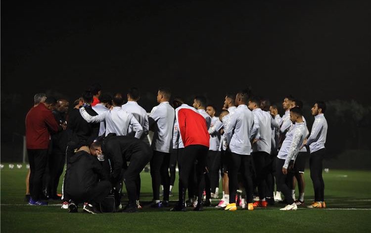لاعبي النادي الأهلي