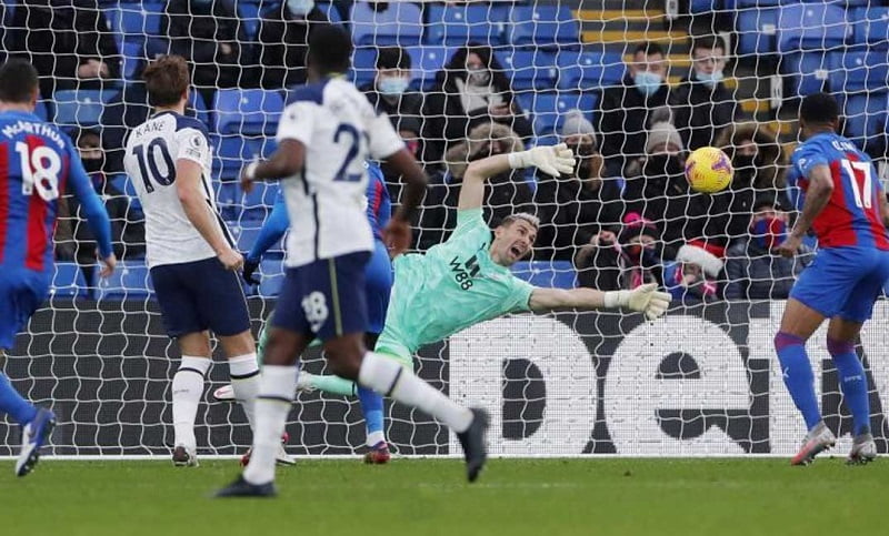 توتنهام وكريستال بالاس