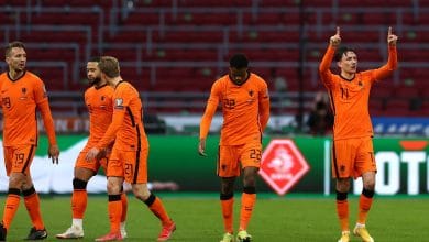 هولندا - لاتفيا