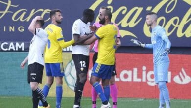 أحداث مباراة فالنسيا وقادش
