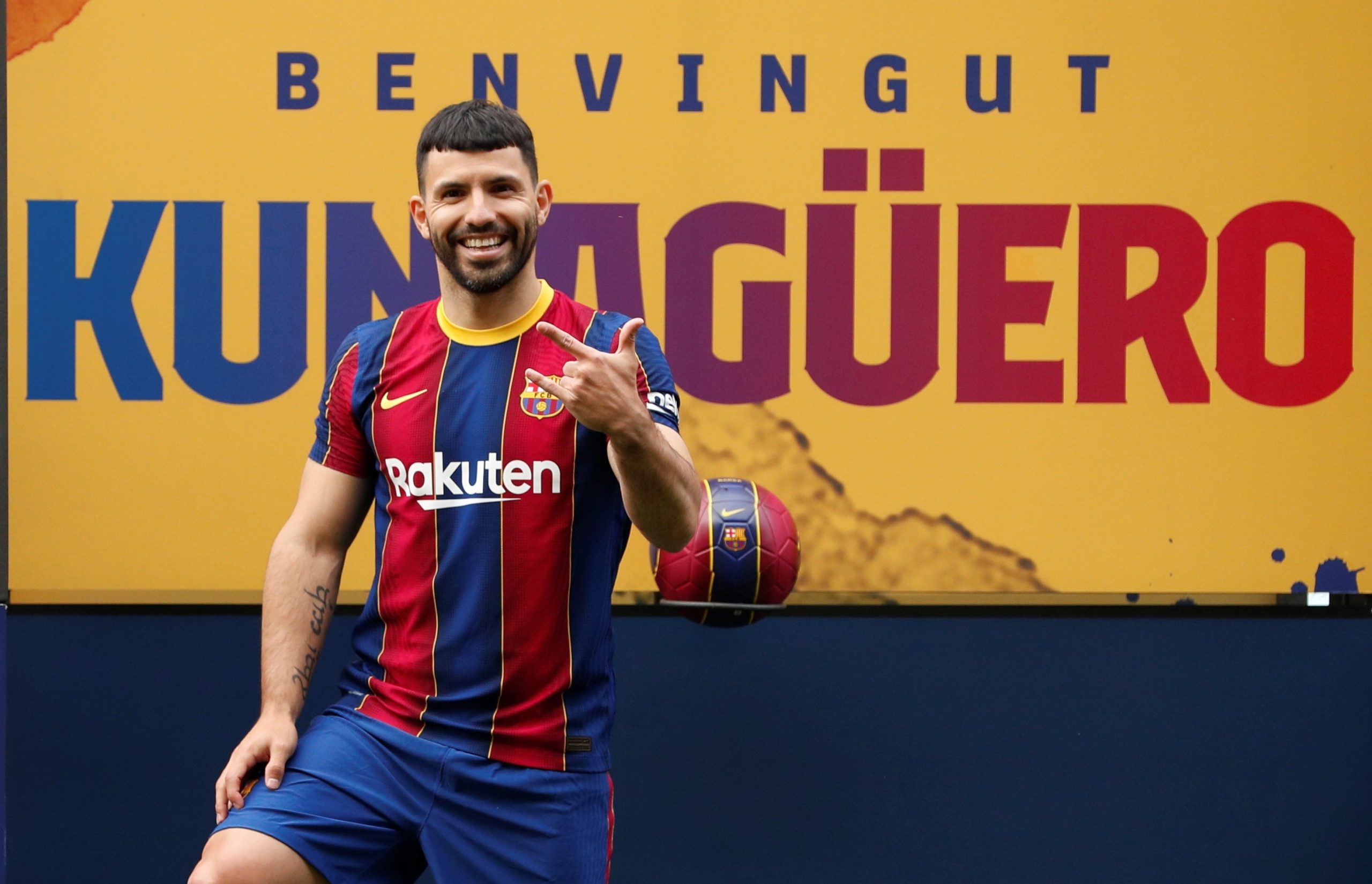 اجويرو يتحدث عن كلاسيكو الارض
