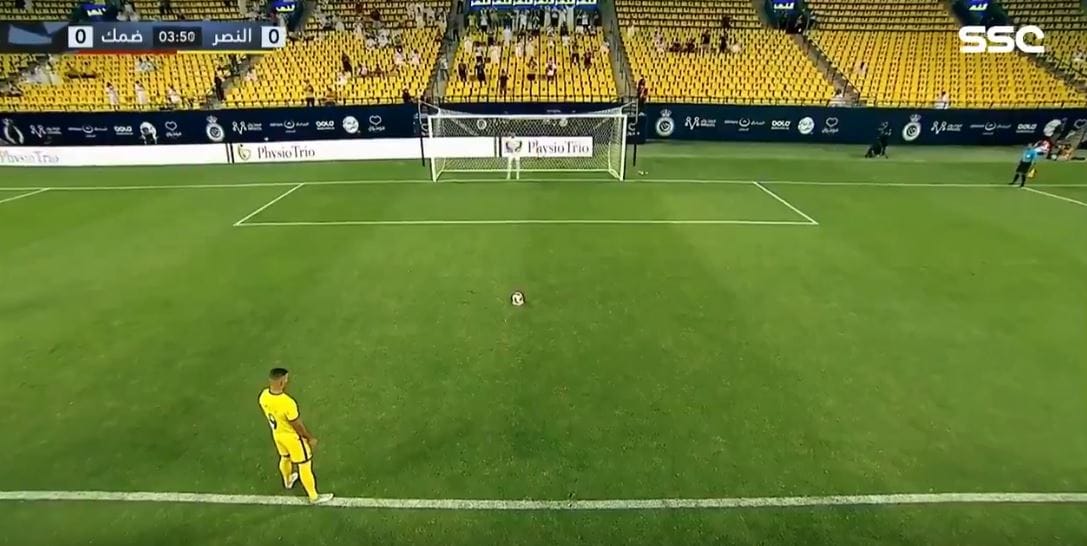 هدف عبدالرزاق حمدالله في مرمى ضمك 1-0 الدوري السعودي