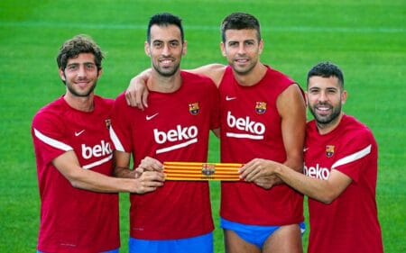 لاعبي برشلونة