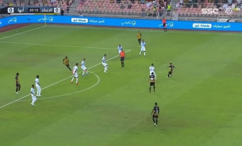 هدف الاتحاد الاول ضد ابها 1-0 كورنادو