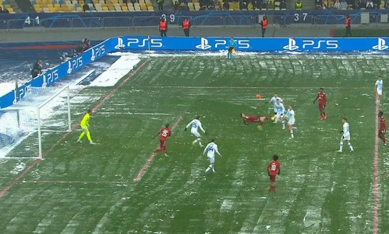 هدف ليفاندوفسكي العالمي ضد دينامو كييف في دوري ابطال اوروبا