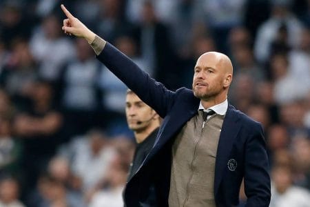 تين هاج يعلق على امكانية تدريب مانشستر يونايتد