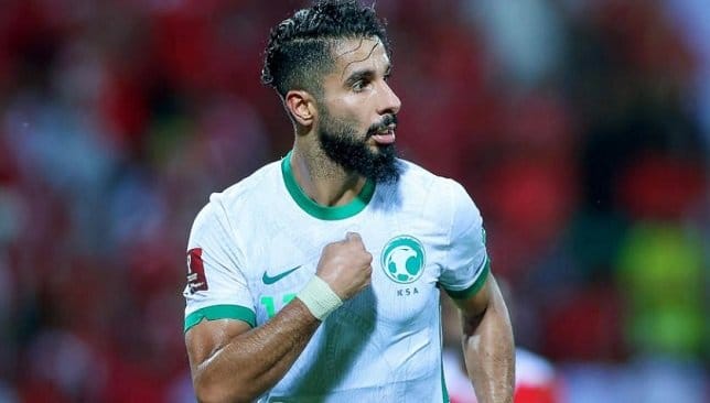الشهري يرد على انتقادات جماهير النصر