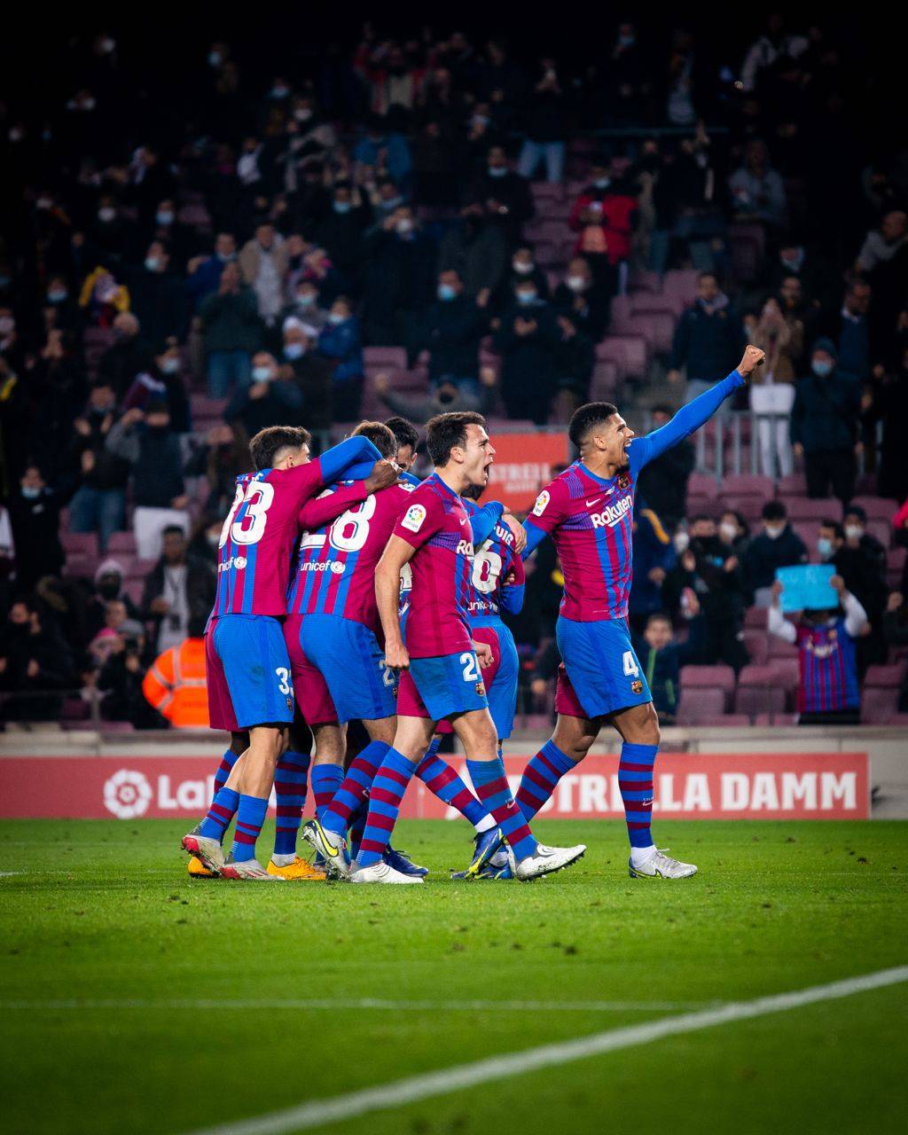 برشلونة