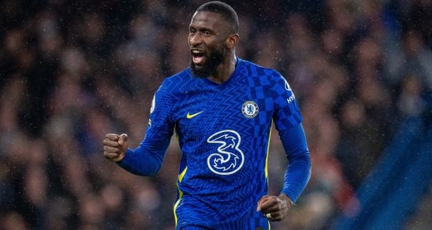 مانشستر يونايتد ينافس ريال مدريد على ضم روديجر