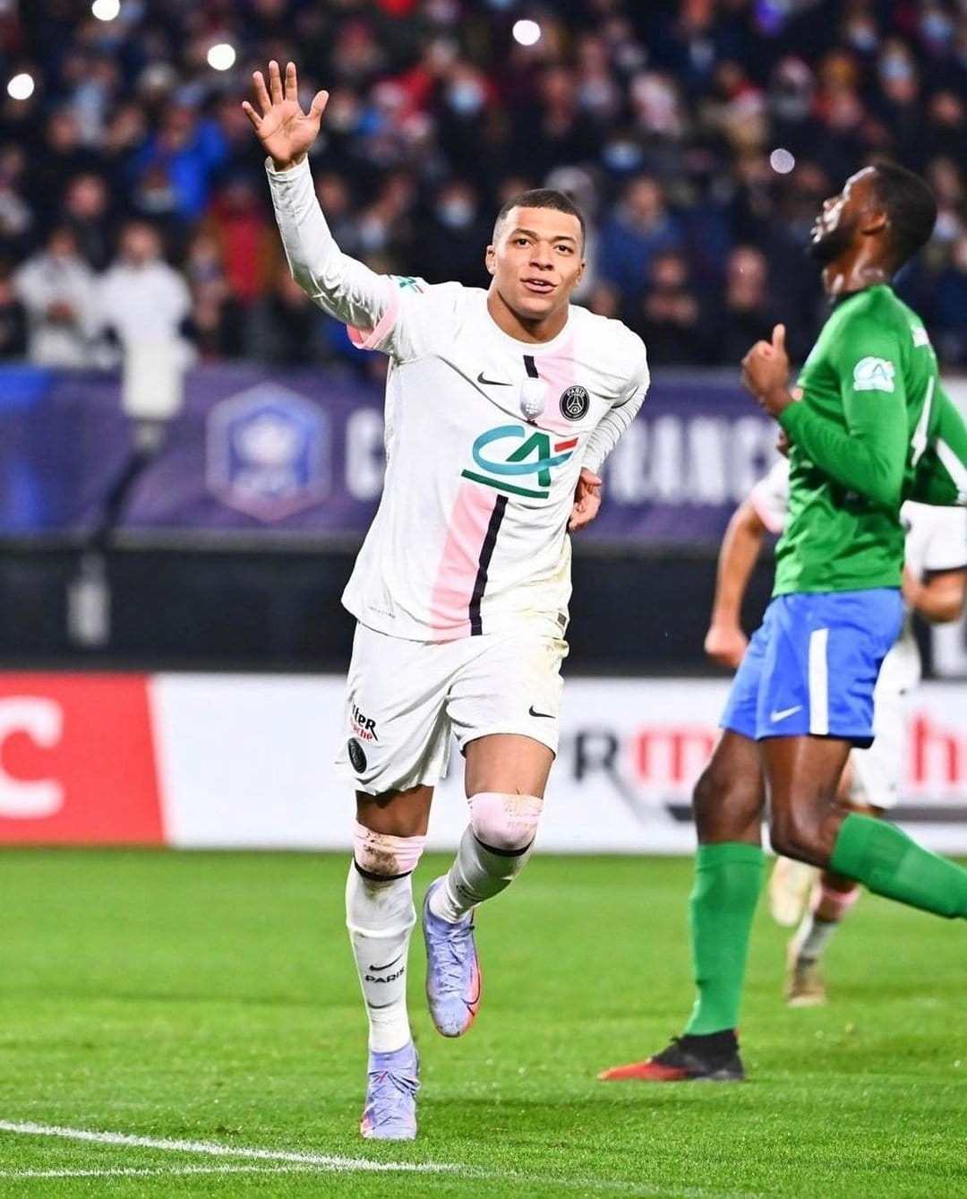 مبابي يحدد اهدافه في 2022