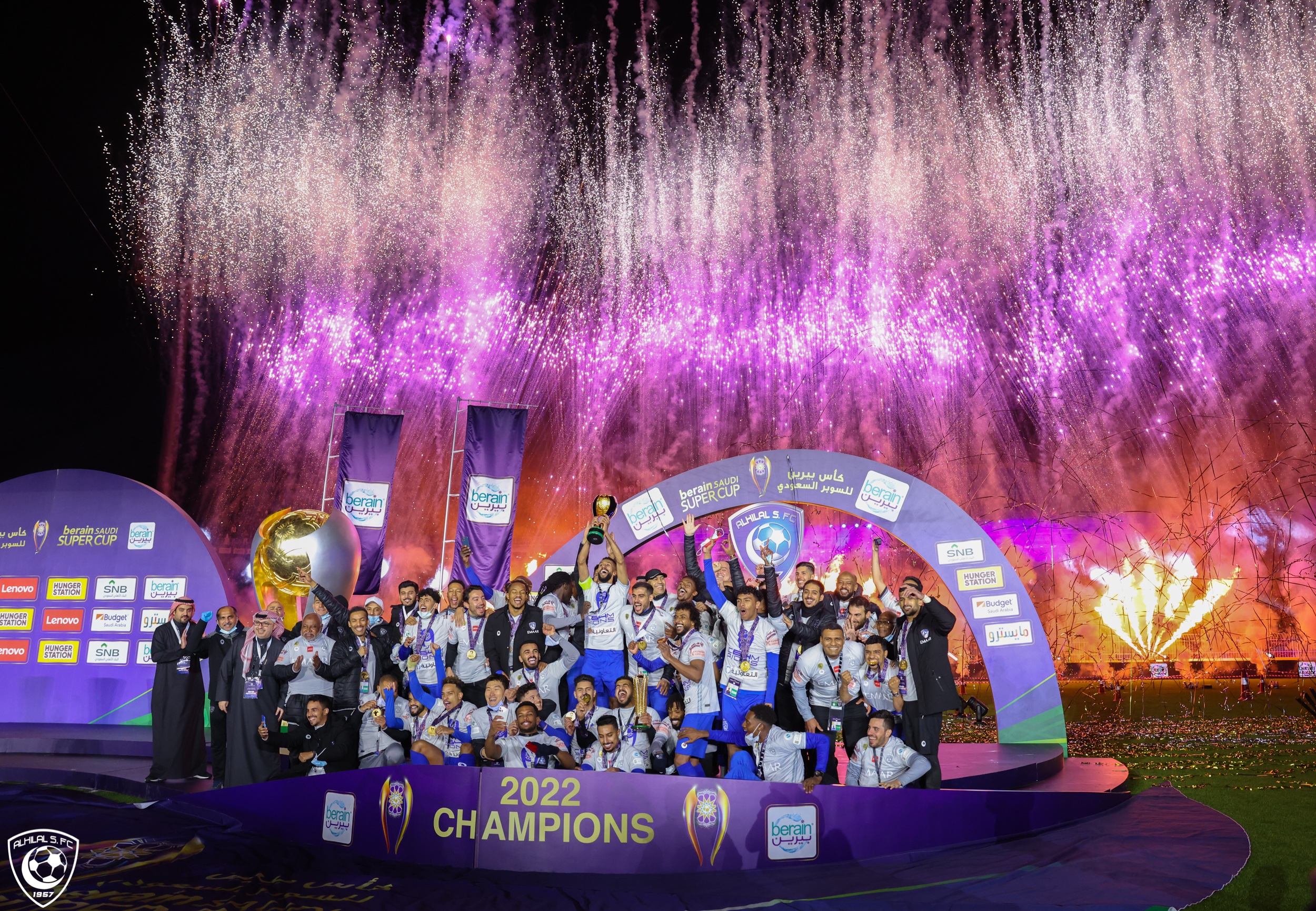 الوليد بن طلال يوجه رسالة للاعبي الهلال