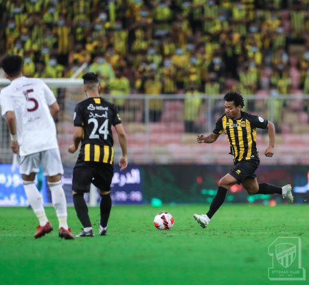 مفاجأة من العيار الثقيل بشأن مستقبل رومارينيو مع الاتحاد