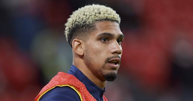 تعثر مفاوضات تجديد عقد اراوخو مع برشلونة