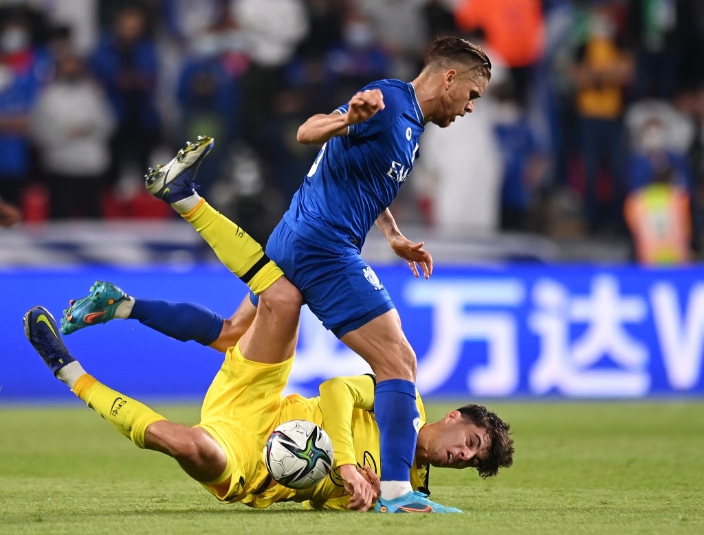 فيفا يشيد بأداء الهلال بعد الخسارة امام تشيلسي