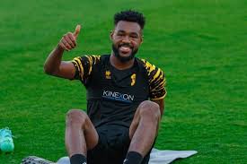 كوزمين يجهز الشنقيطي لمواجهة الطائي