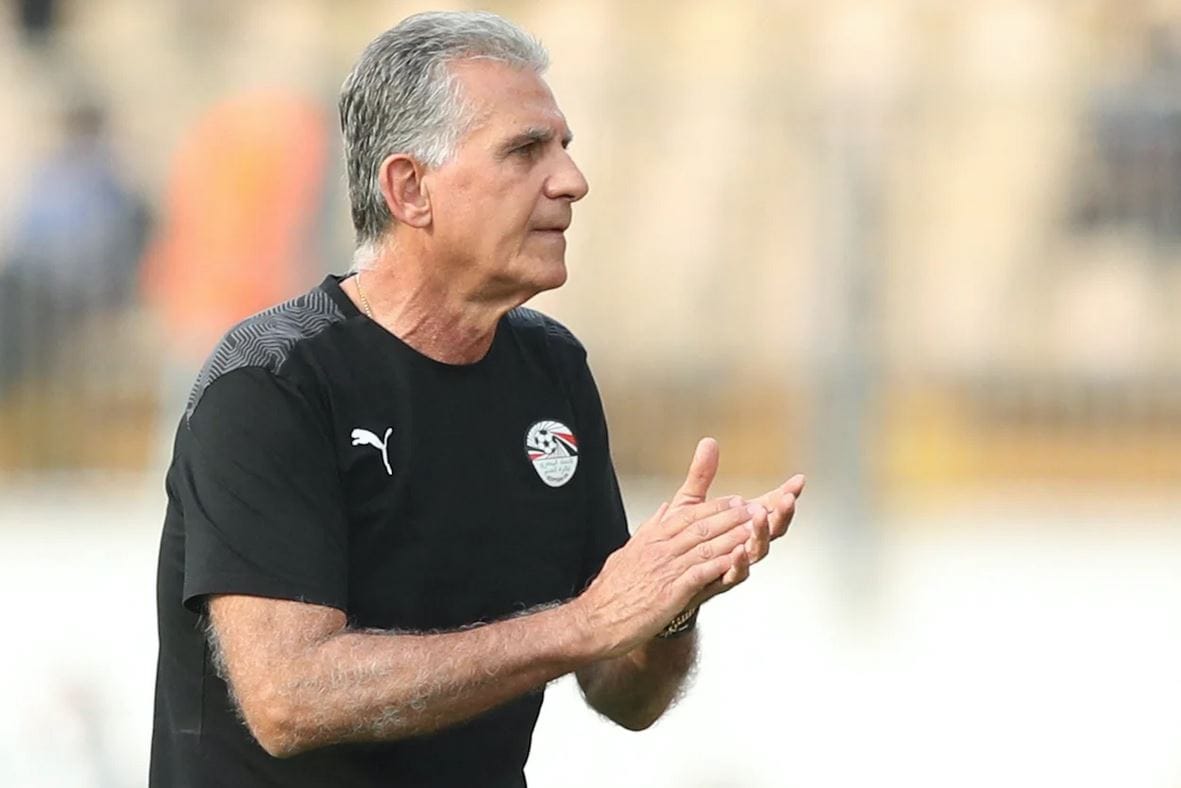 كيروش يُعلق على أنباء استمراره على رأس قيادة منتخب مصر