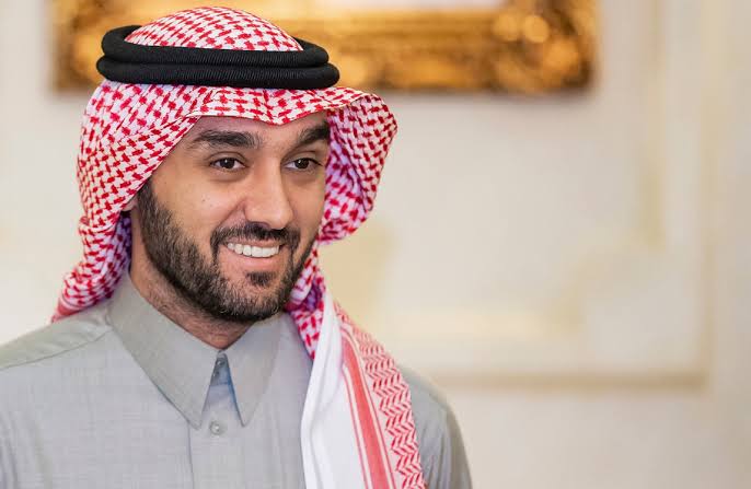 وزير الرياضة السعودية يعلق على الفوز امام استراليا