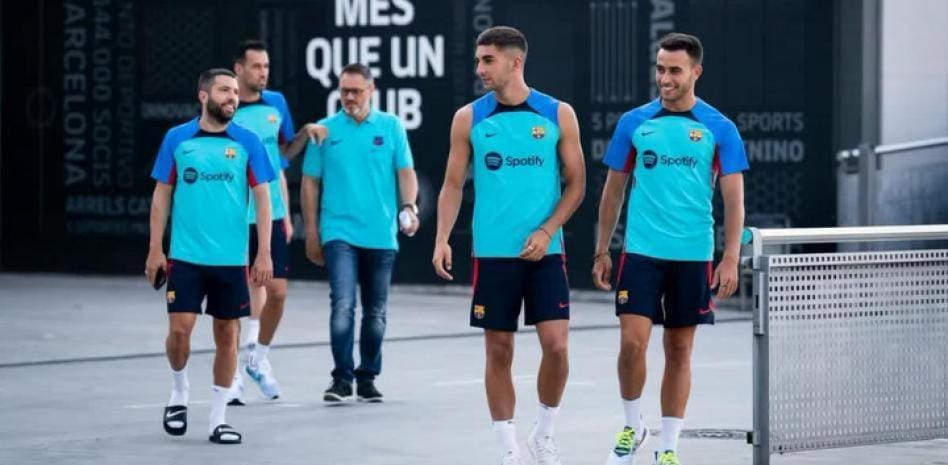 عاجل ورسميًا - فيران توريس يغيب عن الفترة التحضيرية لبرشلونة