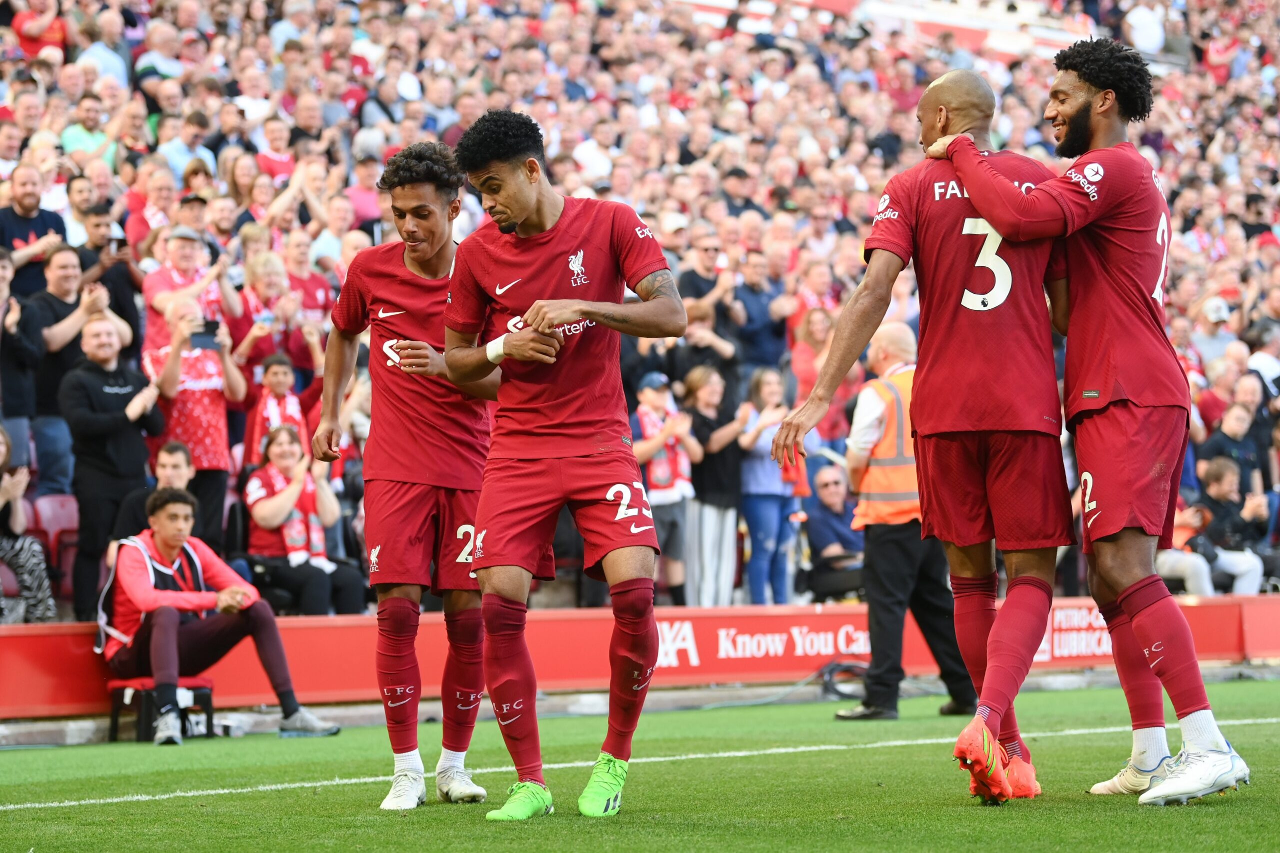 تقييم الأفضل والأسوأ في ليفربول بعد سحق بورنموث في الدوري الإنجليزي