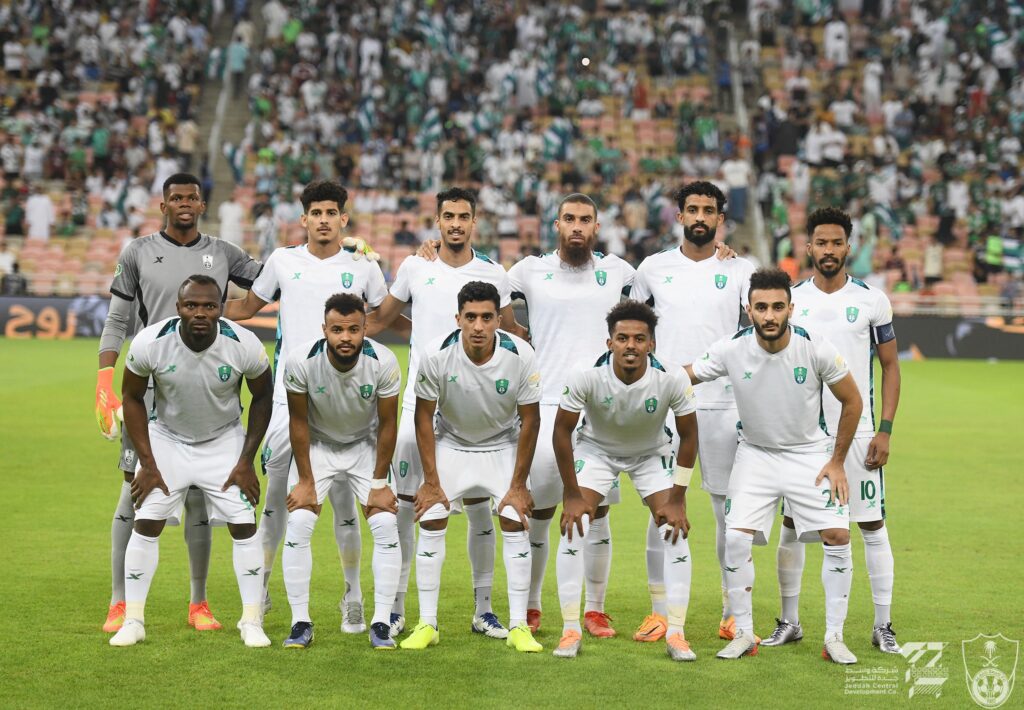 ردود الفعل على أداء لاعبي الأهلي السعودي بعد الفوز على الخلود