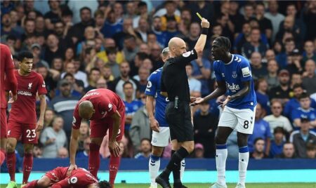 ليفربول دفاعه شوارع ولا يوجد تجانس بين اللاعبين.. ردود الفعل على تعادل ليفربول مع إيفرتون