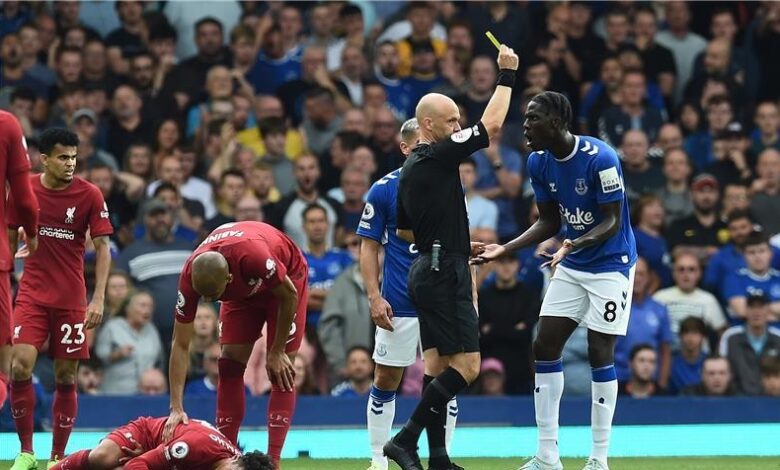 ليفربول دفاعه شوارع ولا يوجد تجانس بين اللاعبين.. ردود الفعل على تعادل ليفربول مع إيفرتون