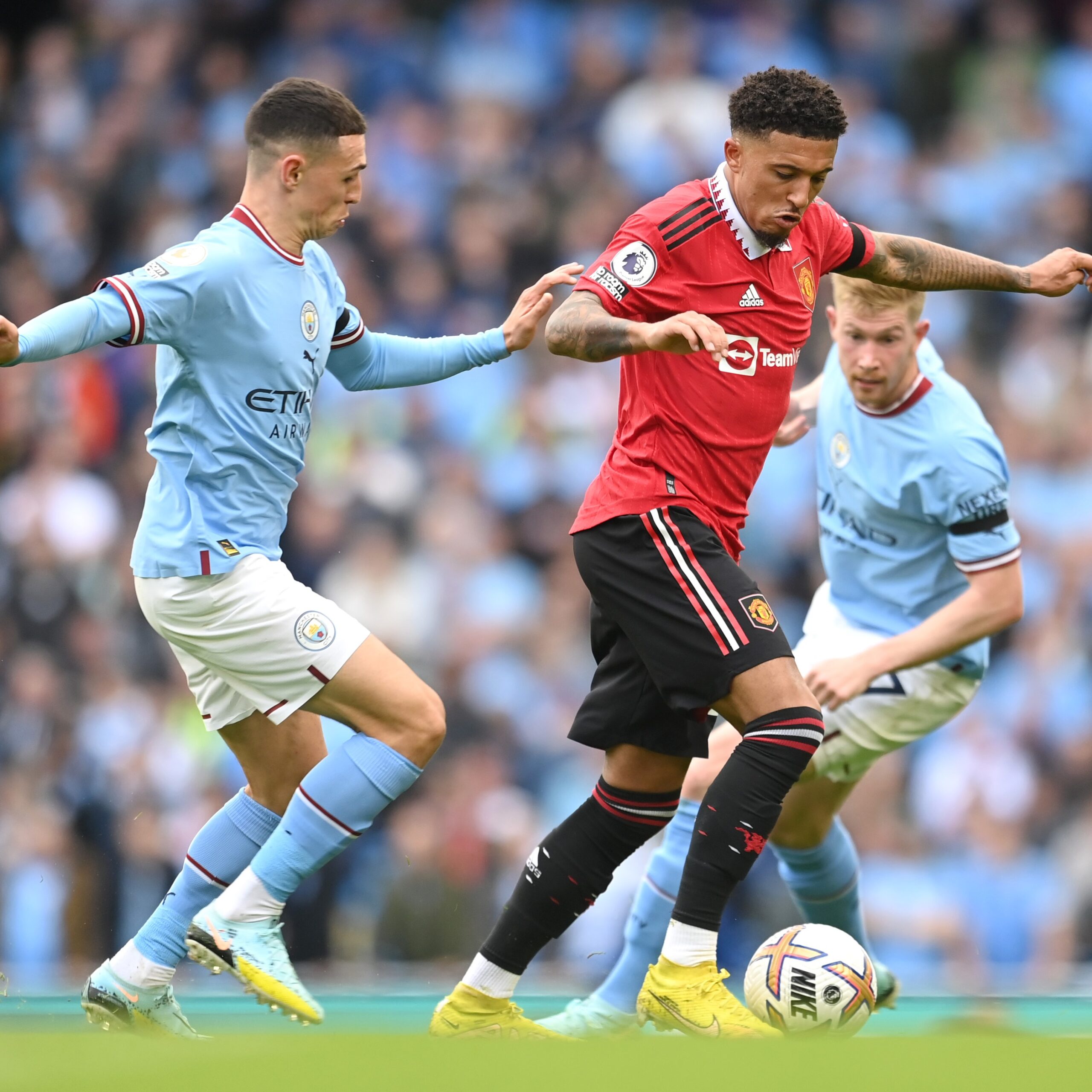 The result of the match between Manchester City and Manchester United in the English Premier League