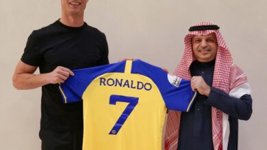 قميص كريستيانو رونالدو يثير الجدل في متجر النصر السعودي!