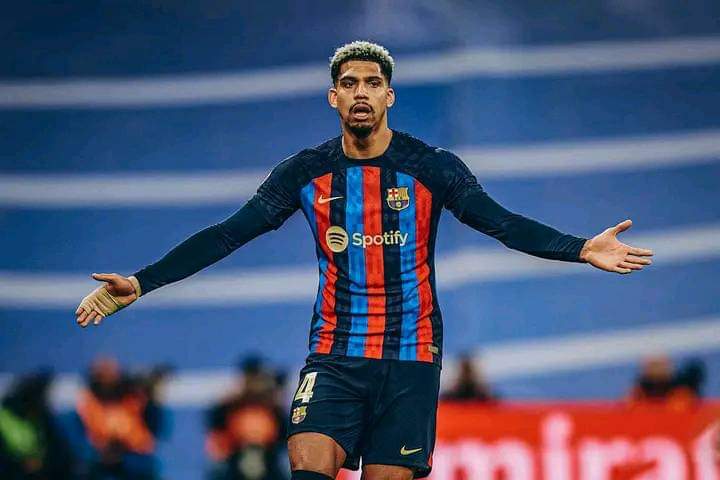 برشلونة 