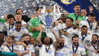 أسطورة ريال مدريد يحرج الهلال