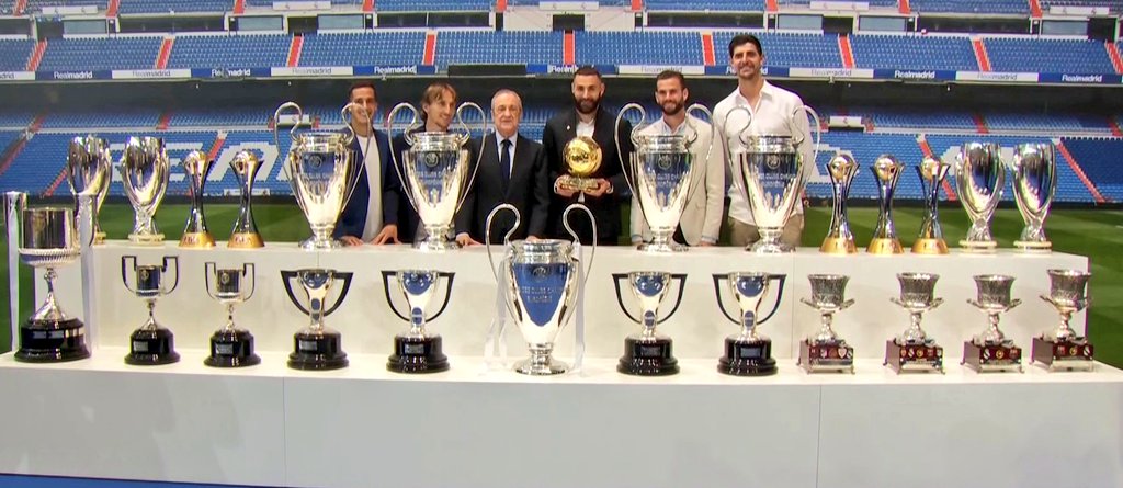 البطولات التي حققها كريم بنزيما مع ريال مدريد