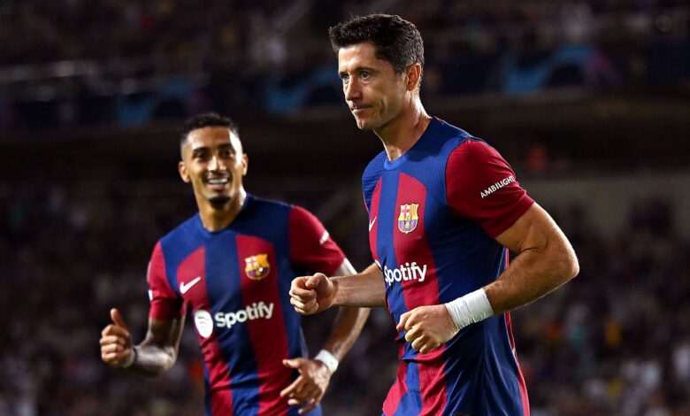أول رد من ليفاندوفسكي بعد قرار برشلونة ببيعه للسعودية