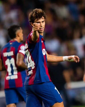 برشلونة 