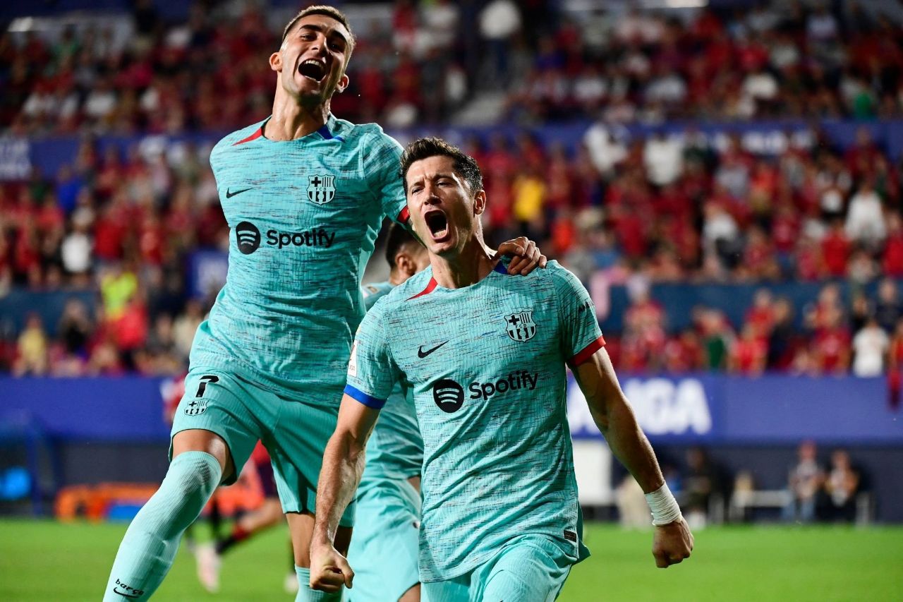 برشلونة