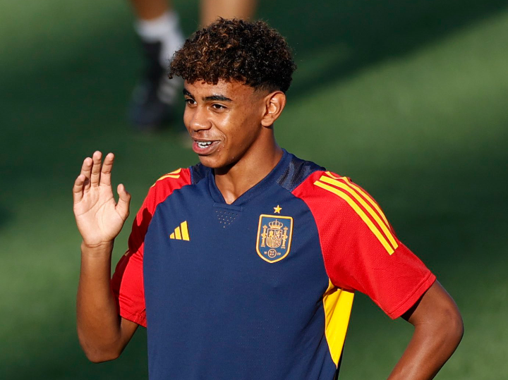 لامين يامال 