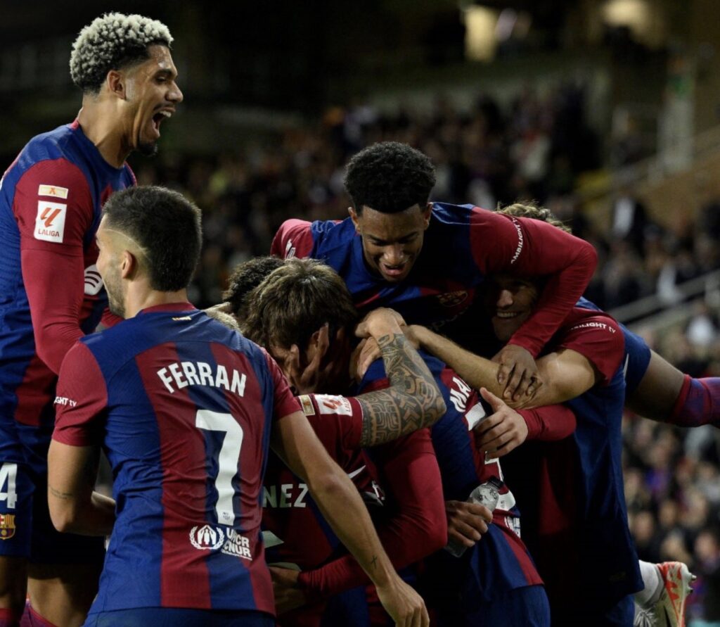 برشلونة