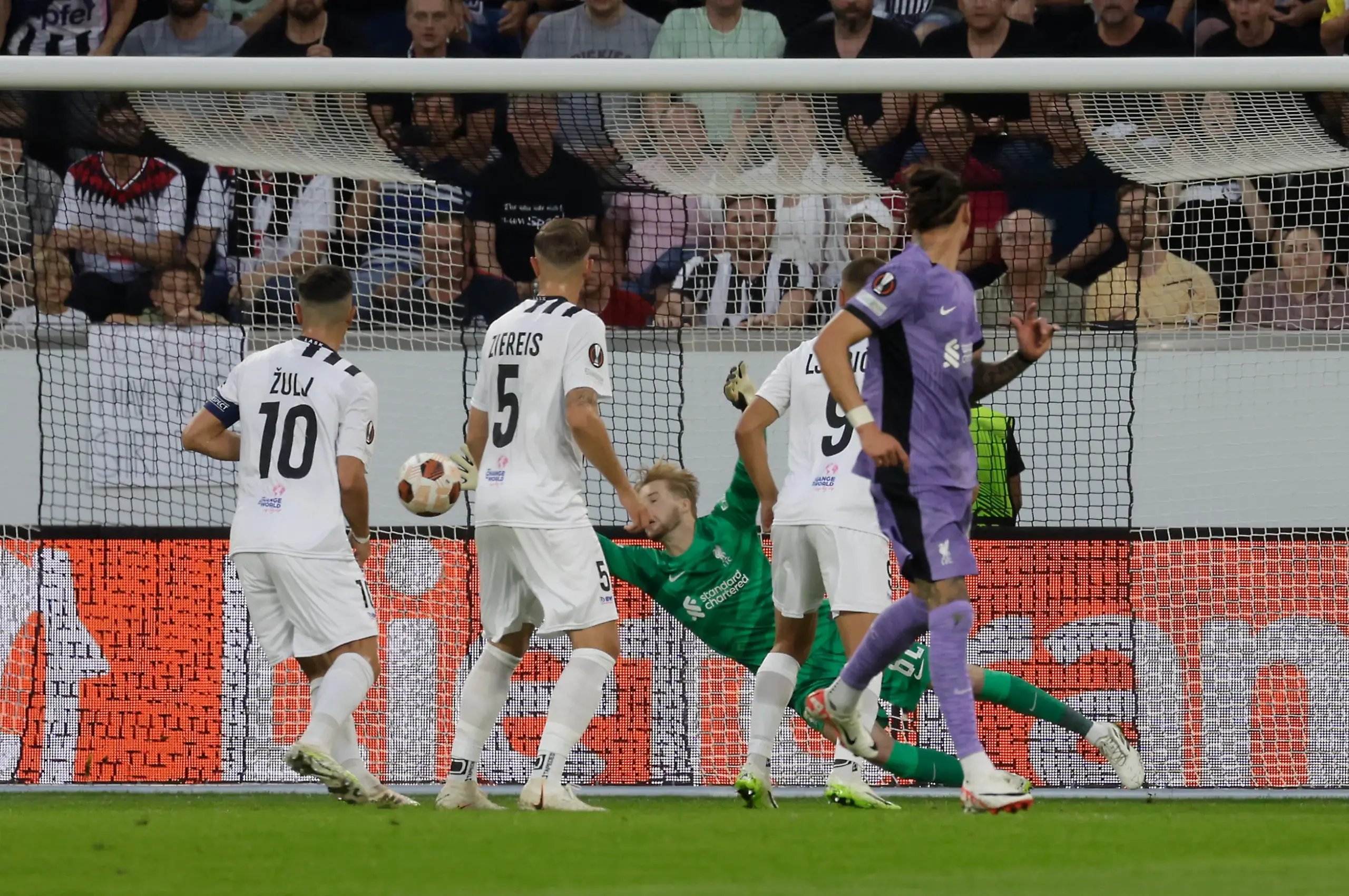 ليفربول ضد لاسك لينز