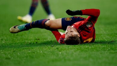 نادي برشلونة يعلن نجاح العملية الجراحية لنجم الفريق